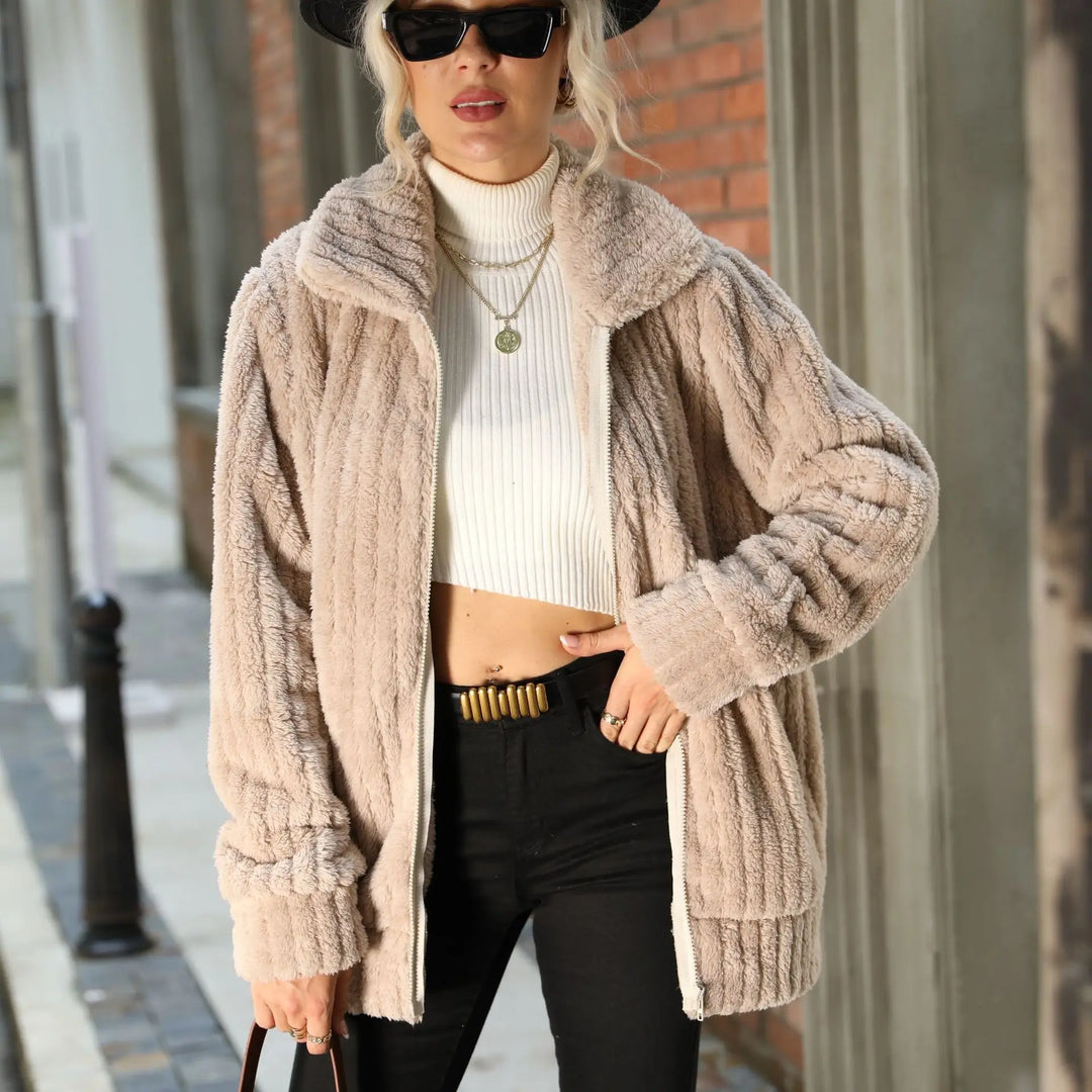 Rhiannon | Women's Hooded Teddy Jacket